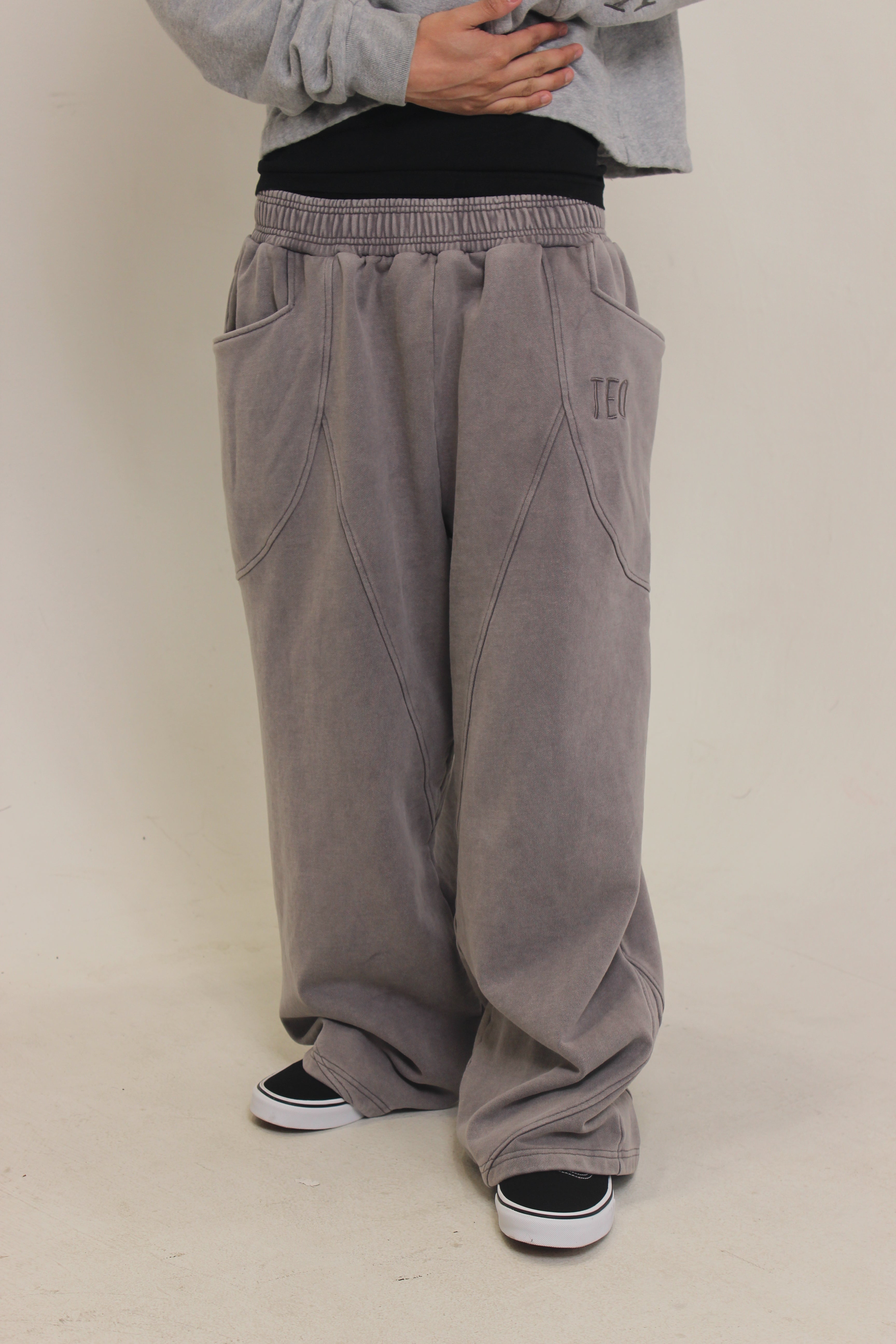 RIPPLE SWEATPANTS (SHADOW)